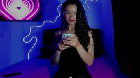 Snapshot of lili_evanss chatting on May 2026 11:01:04 PM lili_evanss online show from May 2026 11:01:04 PM