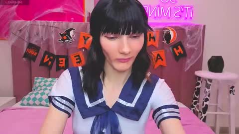 Lilli  follow me kiss online show from October 2025 11:31:02 AM