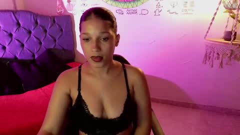 Snapshot of lili_jackson chatting on May 2026 04:19:02 AM lili_jackson online show from May 2026 04:19:02 AM