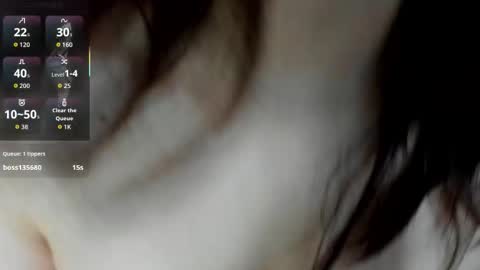 Lili  online show from December 2025 07:20:02 PM