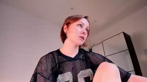 Snapshot of lilian_kroft chatting on July 2026 12:11:02 PM LIL online show from July 2026 12:11:02 PM