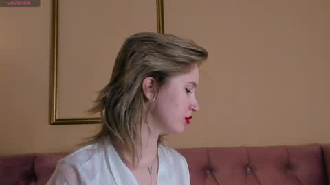 Lilian  online show from May 2026 01:22:02 AM