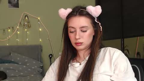 Snapshot of liliatlu chatting on October 2025 04:50:01 PM Lilu online show from October 2025 04:50:01 PM