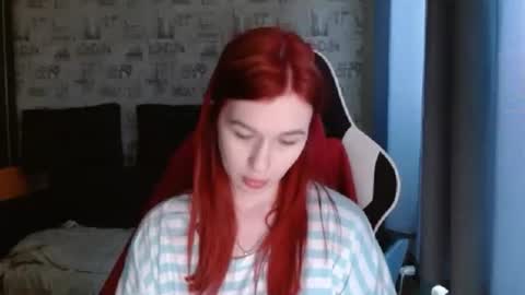 liliawoolf online show from February 2025 10:36:02 AM