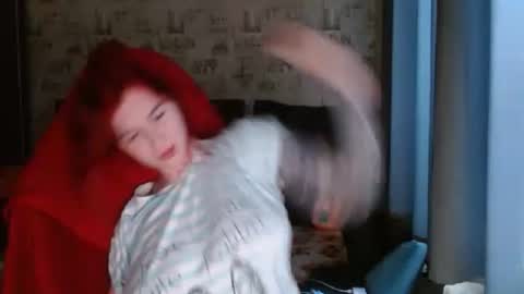 liliawoolf online show from March 2025 12:01:02 PM