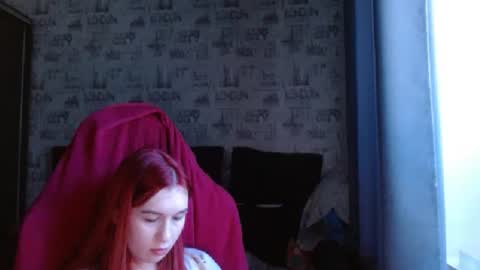 liliawoolf online show from March 2025 01:36:01 PM