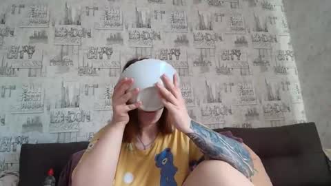 liliawoolf online show from September 2025 06:37:02 AM