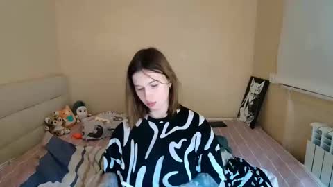 liliawoolf online show from October 2025 05:41:02 PM