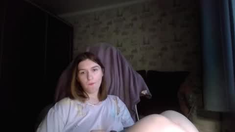 liliawoolf online show from November 2025 01:32:02 PM