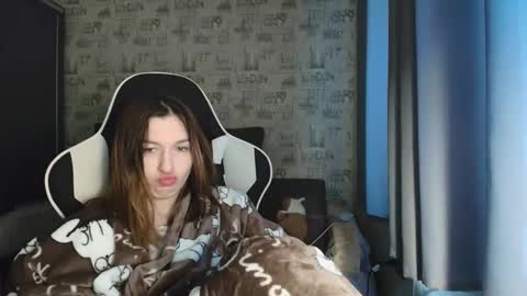 liliawoolf online show from February 2026 06:40:02 AM