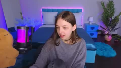 Lili Bakery online show from October 2025 04:59:02 AM