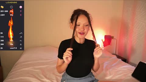 Lilica  online show from September 2025 12:54:02 AM