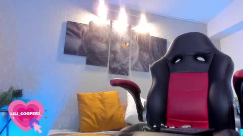 Lili Cooper online show from February 2025 10:53:02 PM
