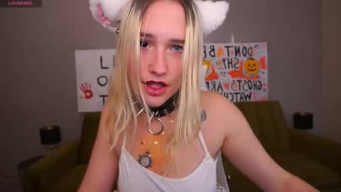 lilielfie online show from October 2025 11:28:02 PM