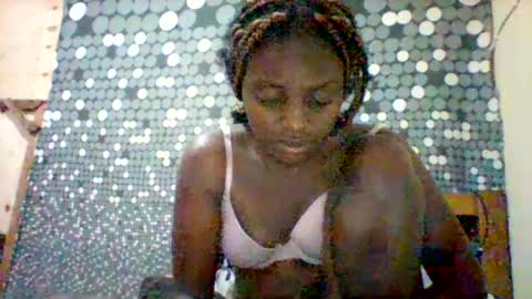 liligal online show from June 2026 05:28:01 AM