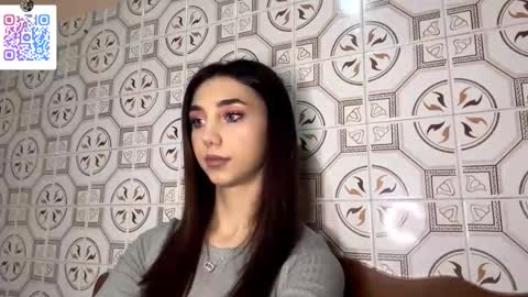 Lina online show from December 2025 10:14:01 PM