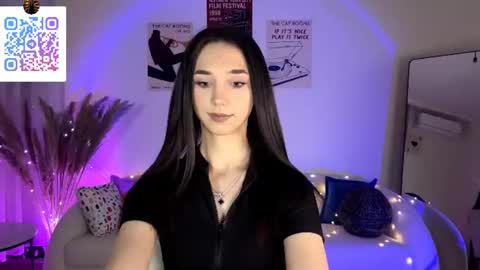 Snapshot of lilihalvorsen chatting on July 2026 10:28:02 PM Lina online show from July 2026 10:28:02 PM