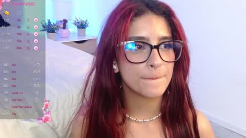Snapshot of liliith_savett chatting on December 2024 07:00:02 PM Lilith Savett online show from December 2024 07:00:02 PM