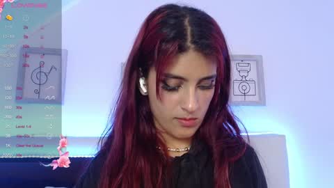 Snapshot of liliith_savett chatting on December 2024 03:58:01 PM Lilith Savett online show from December 2024 03:58:01 PM
