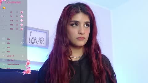 Snapshot of liliith_savett chatting on December 2024 07:03:02 PM Lilith Savett online show from December 2024 07:03:02 PM