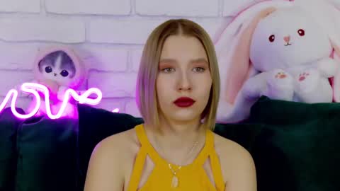 LiliLinn online show from March 2025 08:21:02 AM