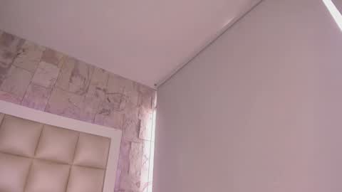 Snapshot of lilit_jade chatting on February 2025 02:48:02 PM Lilit online show from February 2025 02:48:02 PM