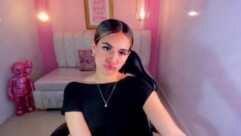 Lilith  online show from November 2025 08:18:01 PM