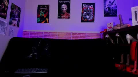 Snapshot of lilith_deveraux_ chatting on March 2025 12:39:02 PM MISTRESS LILITH online show from March 2025 12:39:02 PM