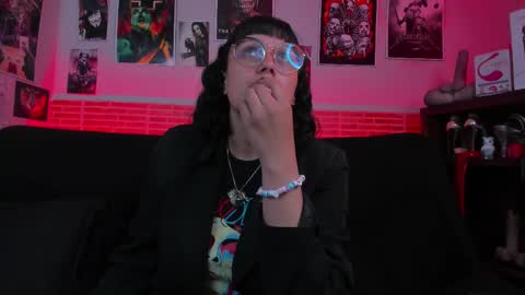 Snapshot of lilith_deveraux_ chatting on September 2025 02:17:01 PM MISTRESS LILITH online show from September 2025 02:17:01 PM