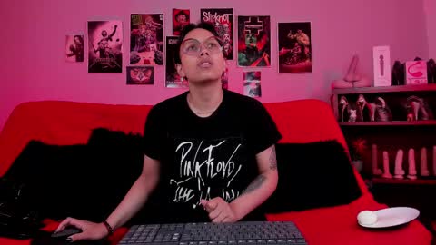 Snapshot of lilith_deveraux_ chatting on October 2025 03:13:01 PM MISTRESS LILITH online show from October 2025 03:13:01 PM