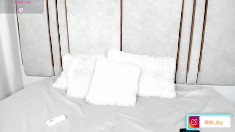 lilith_dry online show from November 2025 03:13:02 PM