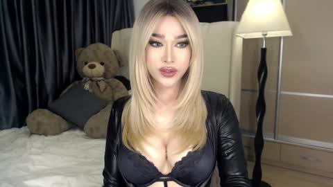 Snapshot of lilith_mazikeen69 chatting on December 2024 06:30:02 PM QUEEN LILITH BORBON online show from December 2024 06:30:02 PM