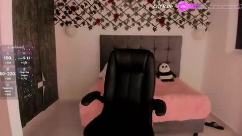 Snapshot of lilith_miller21 chatting on March 2025 04:17:02 AM lilith_miller21 online show from March 2025 04:17:02 AM