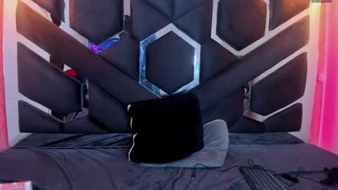  Lilith   online show from March 2025 05:18:02 PM