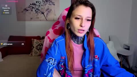 lilith_poison online show from September 2025 05:35:02 PM