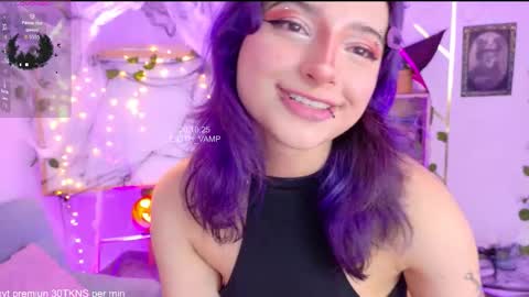 LILITH 200 LIKES   Thursday Clown Costume M online show from October 2025 09:41:01 PM