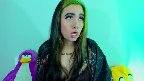 Lilith online show from November 2025 06:34:02 AM