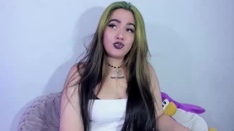 Lilith online show from November 2025 04:55:01 AM