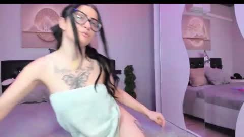 lilithcainee online show from June 2026 08:07:01 PM