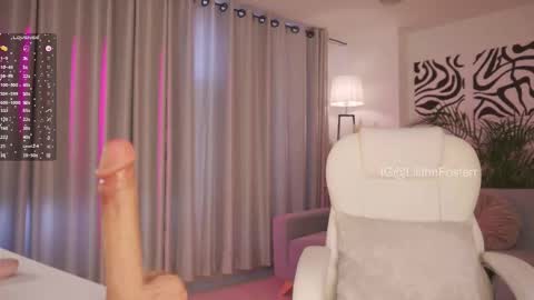 Lili  online show from March 2026 08:57:02 PM