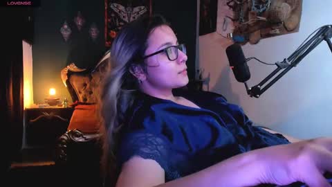 Snapshot of lilithmystic01 chatting on February 2025 09:09:01 PM lilithmystic01 online show from February 2025 09:09:01 PM