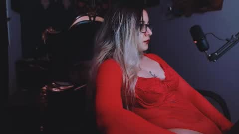 Snapshot of lilithmystic01 chatting on February 2025 01:35:02 PM lilithmystic01 online show from February 2025 01:35:02 PM