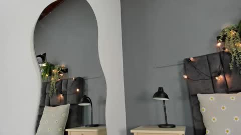 lilithsmith__ online show from September 2025 11:37:02 AM