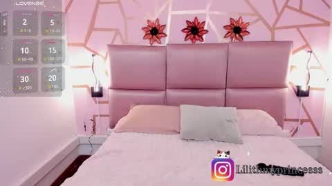 Snapshot of lilithsoul_ chatting on September 2025 11:32:02 AM IGlilithmyprincesss online show from September 2025 11:32:02 AM