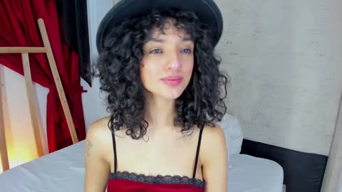 jessi 3 online show from January 2025 07:03:01 PM