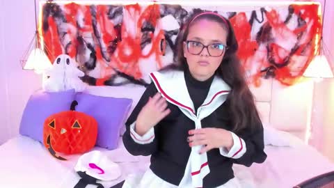 Snapshot of lilithvalmare chatting on October 2025 03:16:02 AM Lilith online show from October 2025 03:16:02 AM