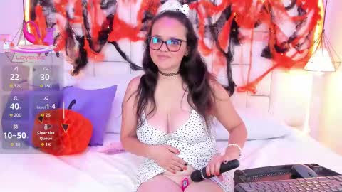 Snapshot of lilithvalmare chatting on October 2025 03:18:02 AM Lilith online show from October 2025 03:18:02 AM