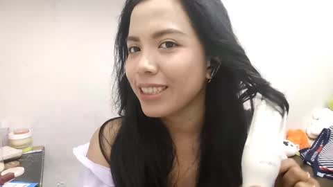 LiliyanaS online show from April 2026 05:45:02 AM