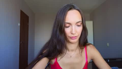 Lillian online show from April 2026 11:00:02 AM