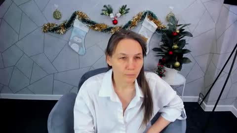 lillian_white1 online show from December 2024 05:26:01 AM